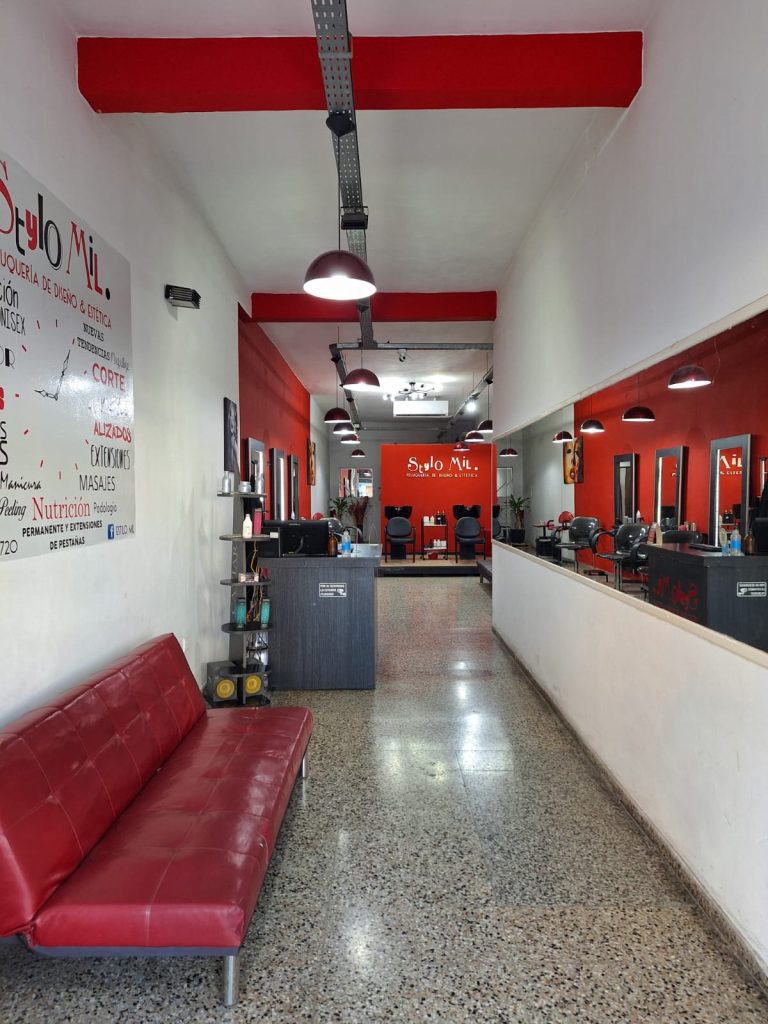 VENDO O PERMUTO FONDO DE COMERCIO// SALON DE BELLEZA