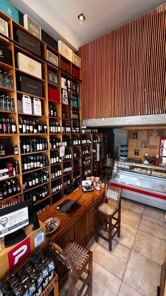 fondo de comercio yerba buena, bebidas y picadas