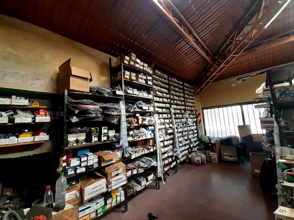 Venta fondo de comercio repuestos del automotor