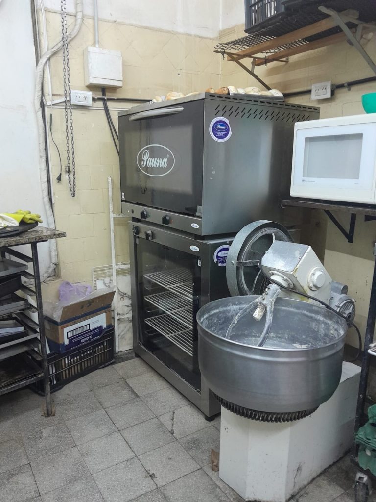 cafe al paso con pasteleria