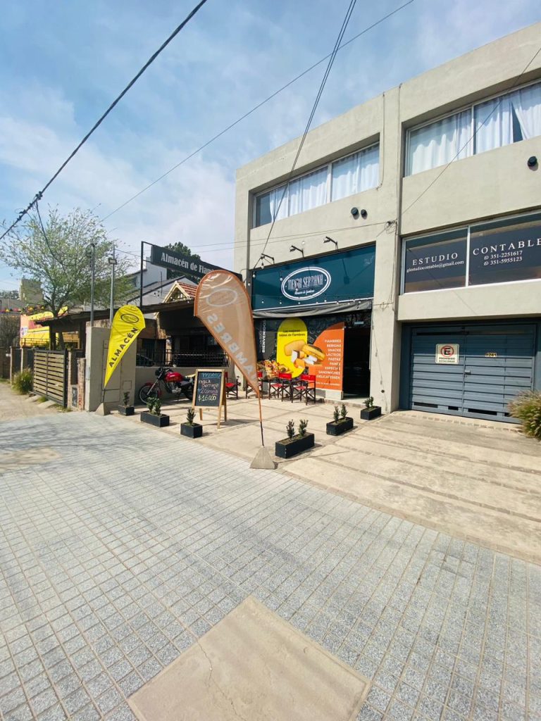 Venta Fondo de Comercio (TIENDA SERRANA FIAMBRERIA)