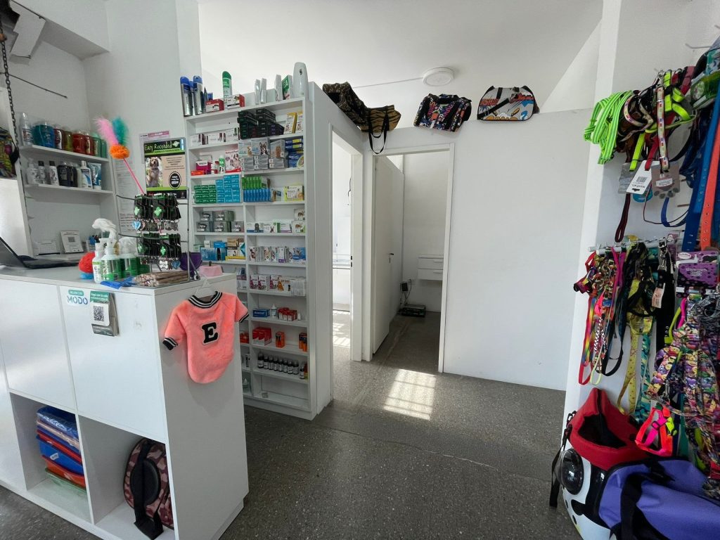 VENTA DE FONDO DE COMERCIO VETERINARIA Y PET SHOP