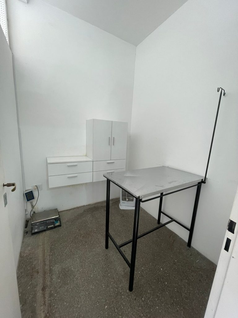 VENTA DE FONDO DE COMERCIO VETERINARIA Y PET SHOP