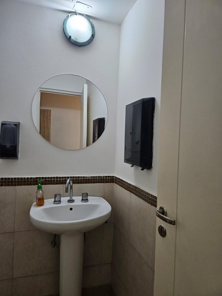 URGENTE VENDO POR VIAJE Fondo de comercio Cafetería Nueva Córdoba