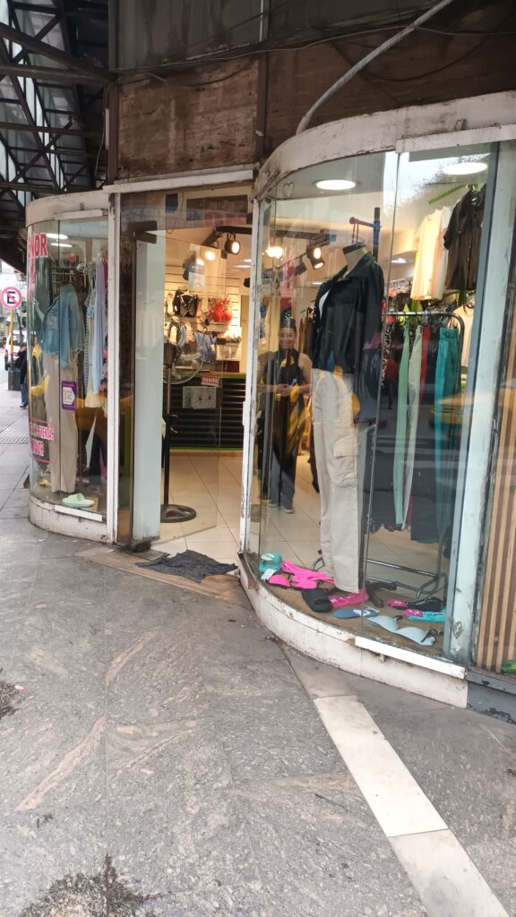 Vendo local exclusivo dama