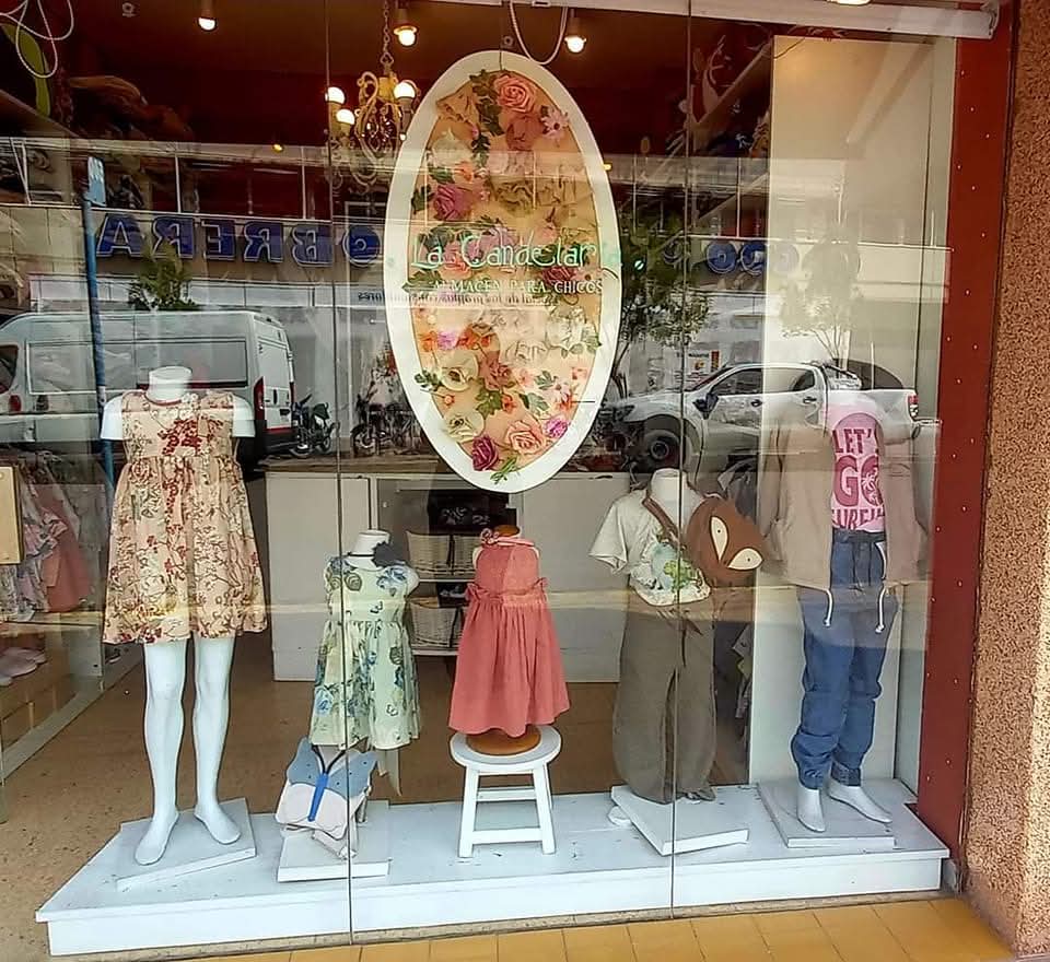 VENDO FONDO DE COMERCIO LOCAL DE NIÑOS