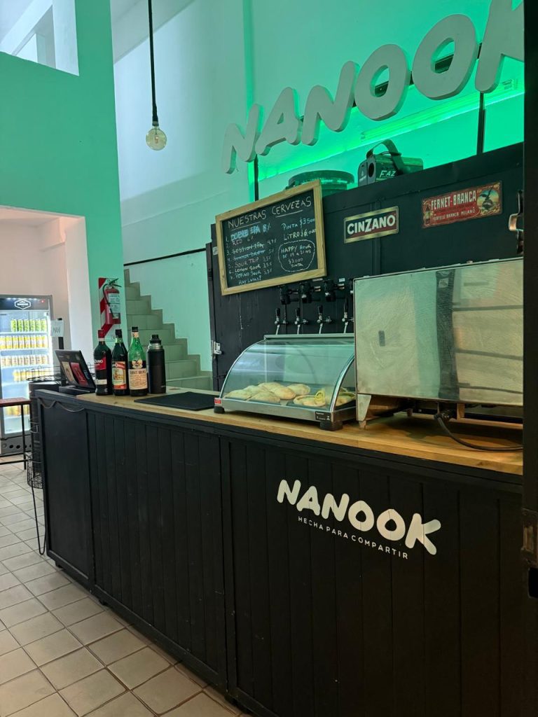 Fondo de Comercio Cerveceria/Bar