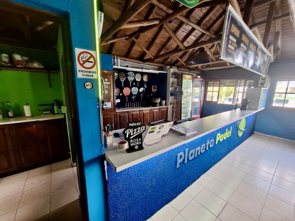 Dueño vendo fondo de comercio club de pádel funcionado con turnos fijos + instal