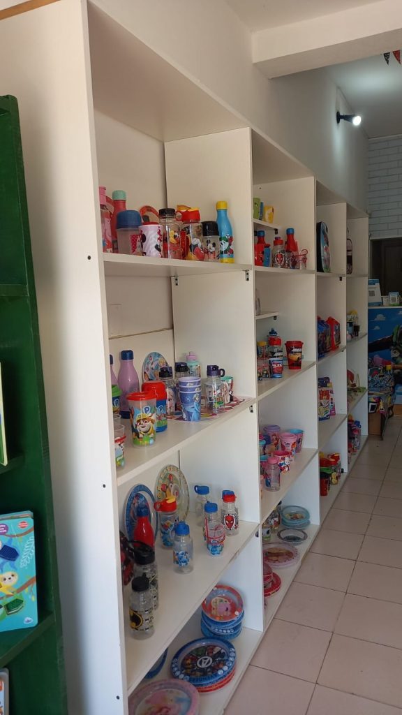 Se vende fondo de comercio rubro juguetería/libreria