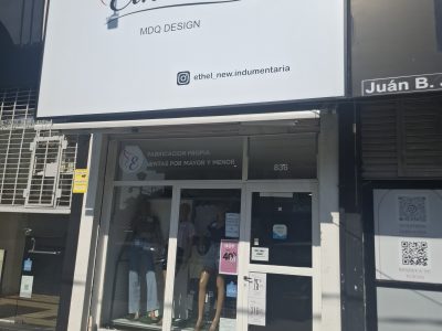 Excelente oportunidad! venta de marca, 4 años de antiguedad. Indumentaria Fem