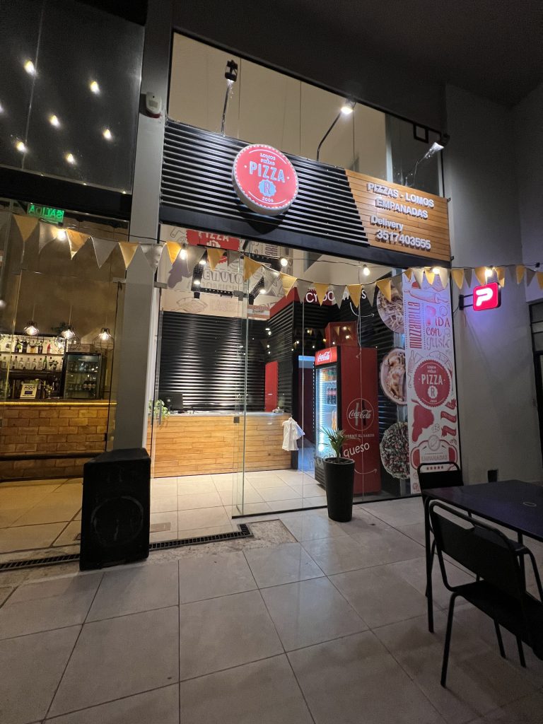 Pizzería y bar - FONDO DE COMERCIO ( 2 comercios unificados)