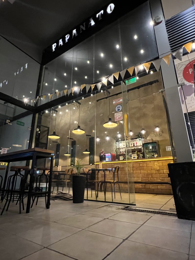 Pizzería y bar - FONDO DE COMERCIO ( 2 comercios unificados)