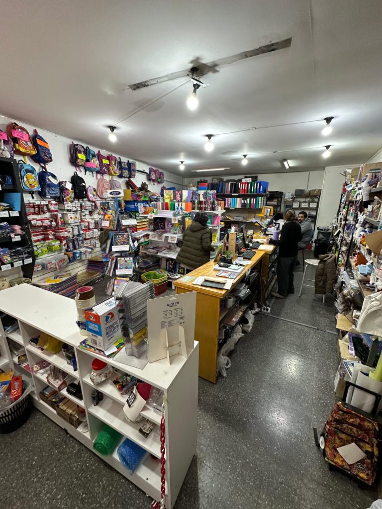 fondo de comercio, Libreria comercial, escolar y técnica.