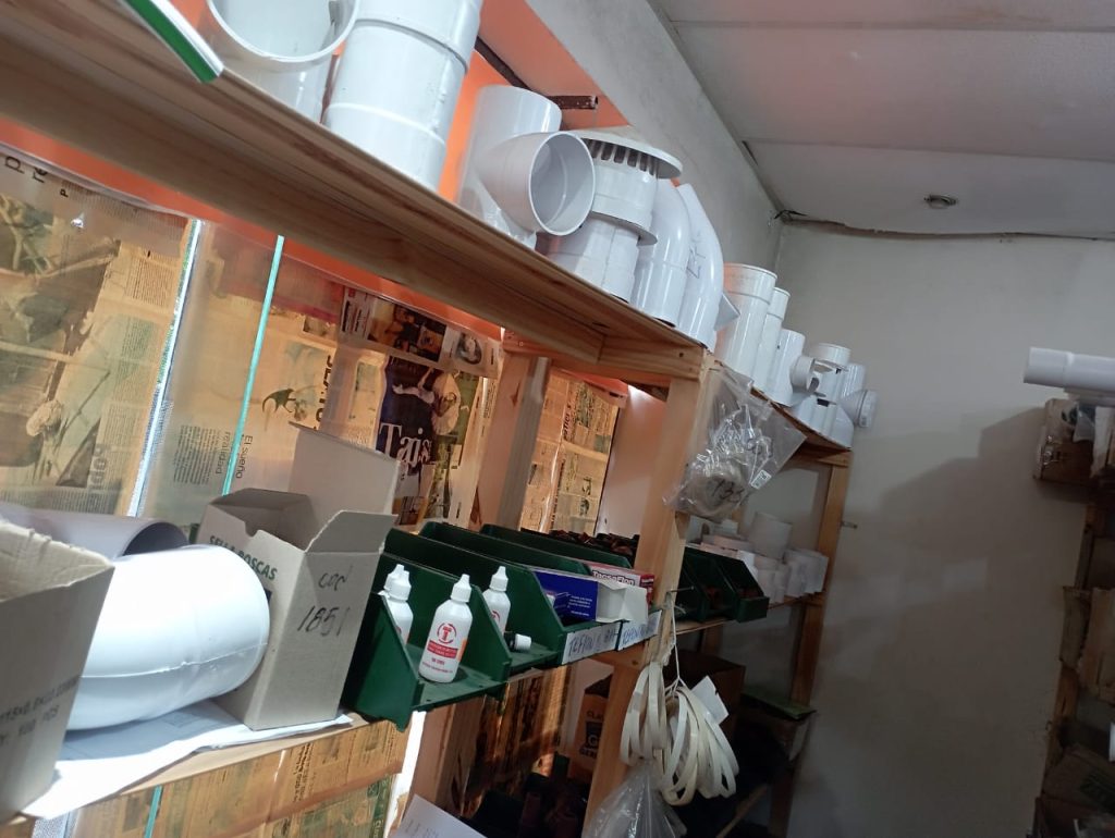 Vendo permuto fondo de comercio rubro ferreteria