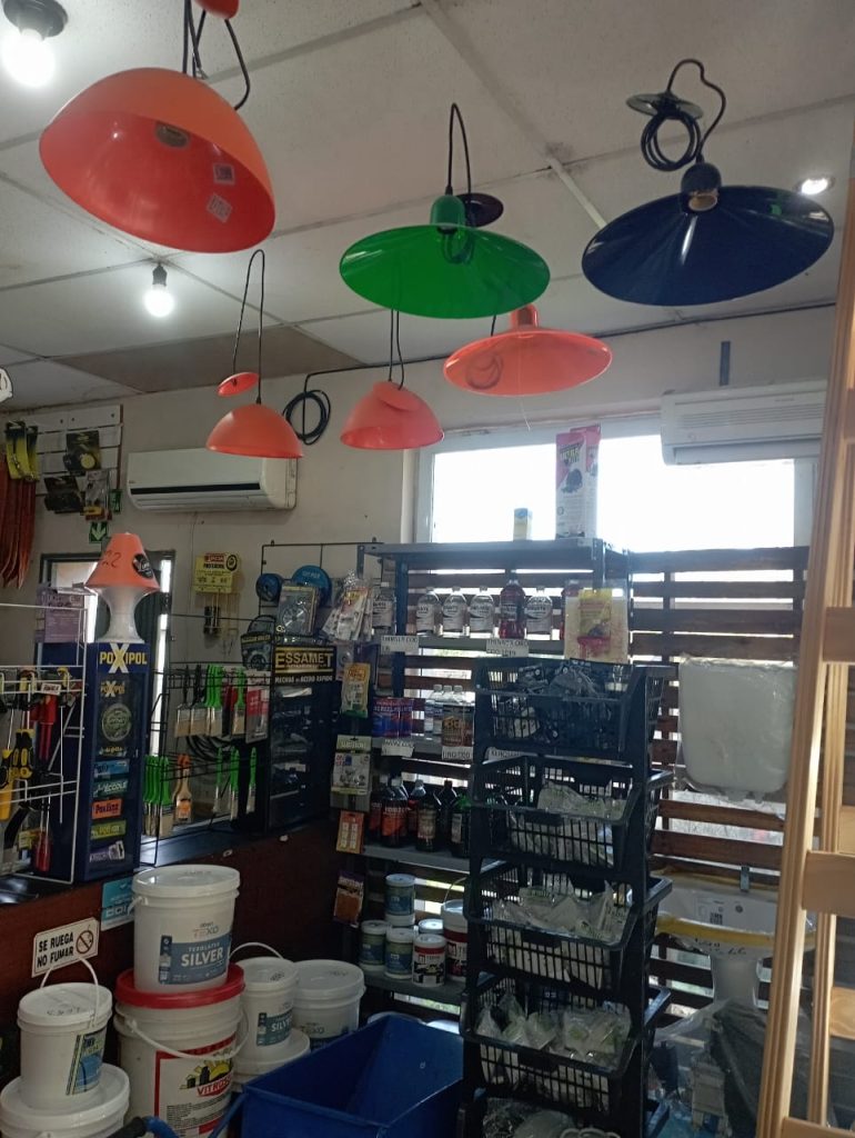 Vendo permuto fondo de comercio rubro ferreteria