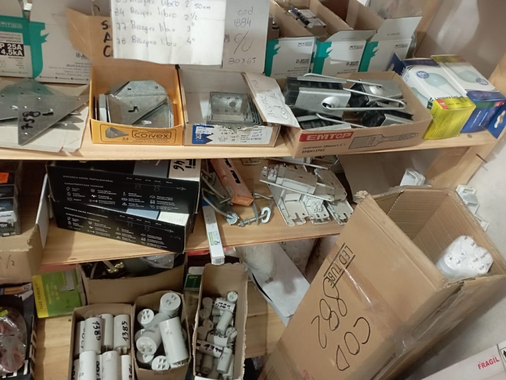 Vendo permuto fondo de comercio rubro ferreteria