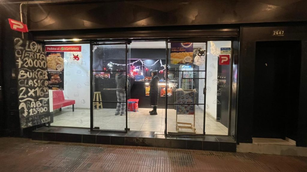 Vendo rotisería completa