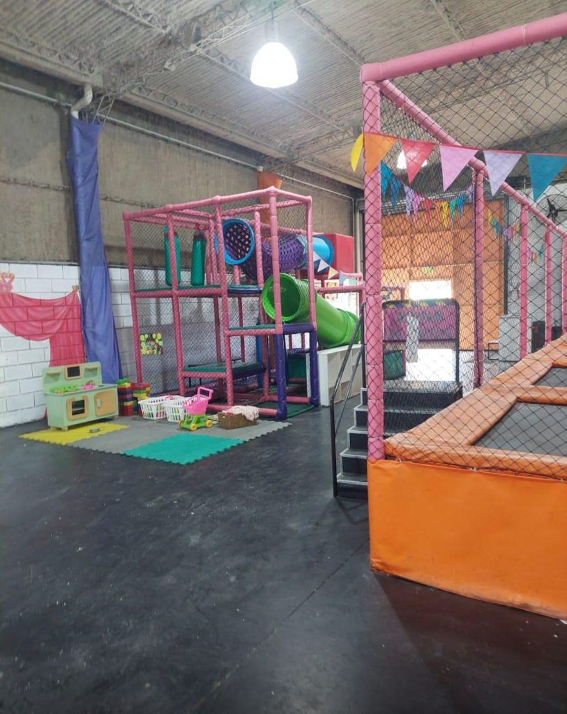 Salón de juegos infantiles