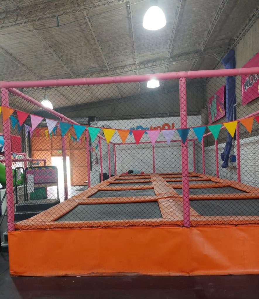 Salón de juegos infantiles