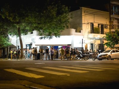 Venta fondo de comercio de bar, cafetería y cervecería en Pichincha,habilitación