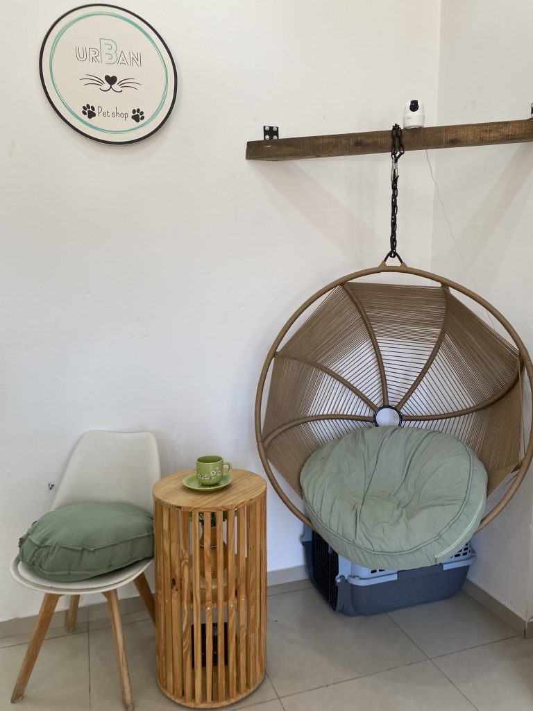 Peluquería canina y pet shop