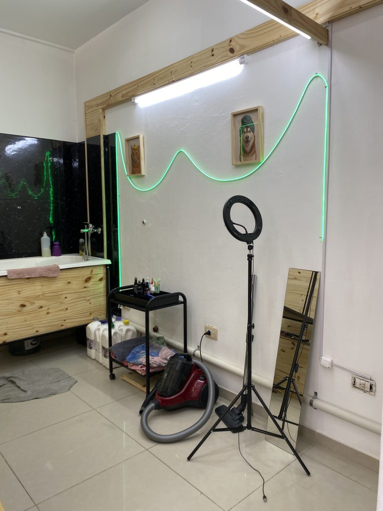 Peluquería canina y pet shop