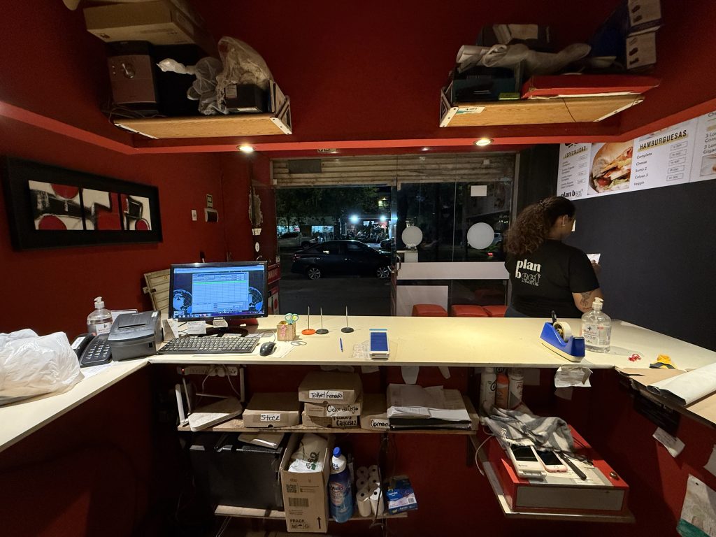 ¡GRAN OPORTUNIDAD! VENDO FONDO DE COMERCIO (CON O SIN MARCA)