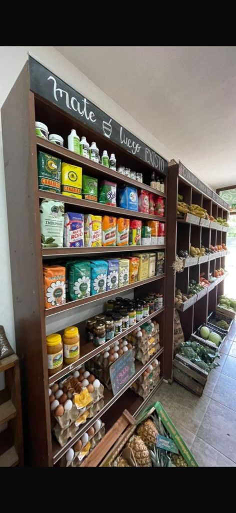 VENDO FONDO DE COMERCIO VERDULERIA/ALMACEN NATURAL