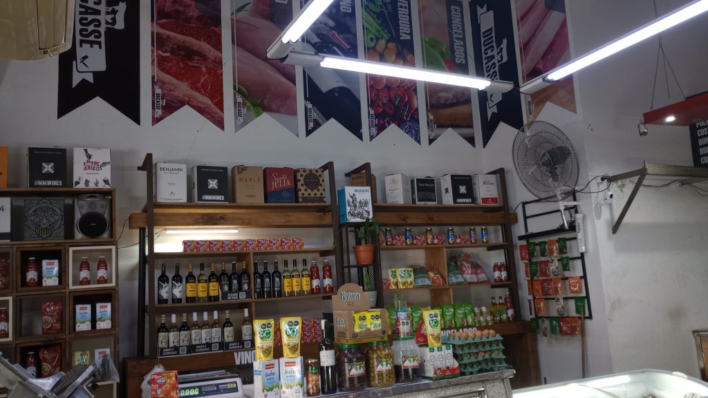 Carnicería fiambrería vendo o permuto