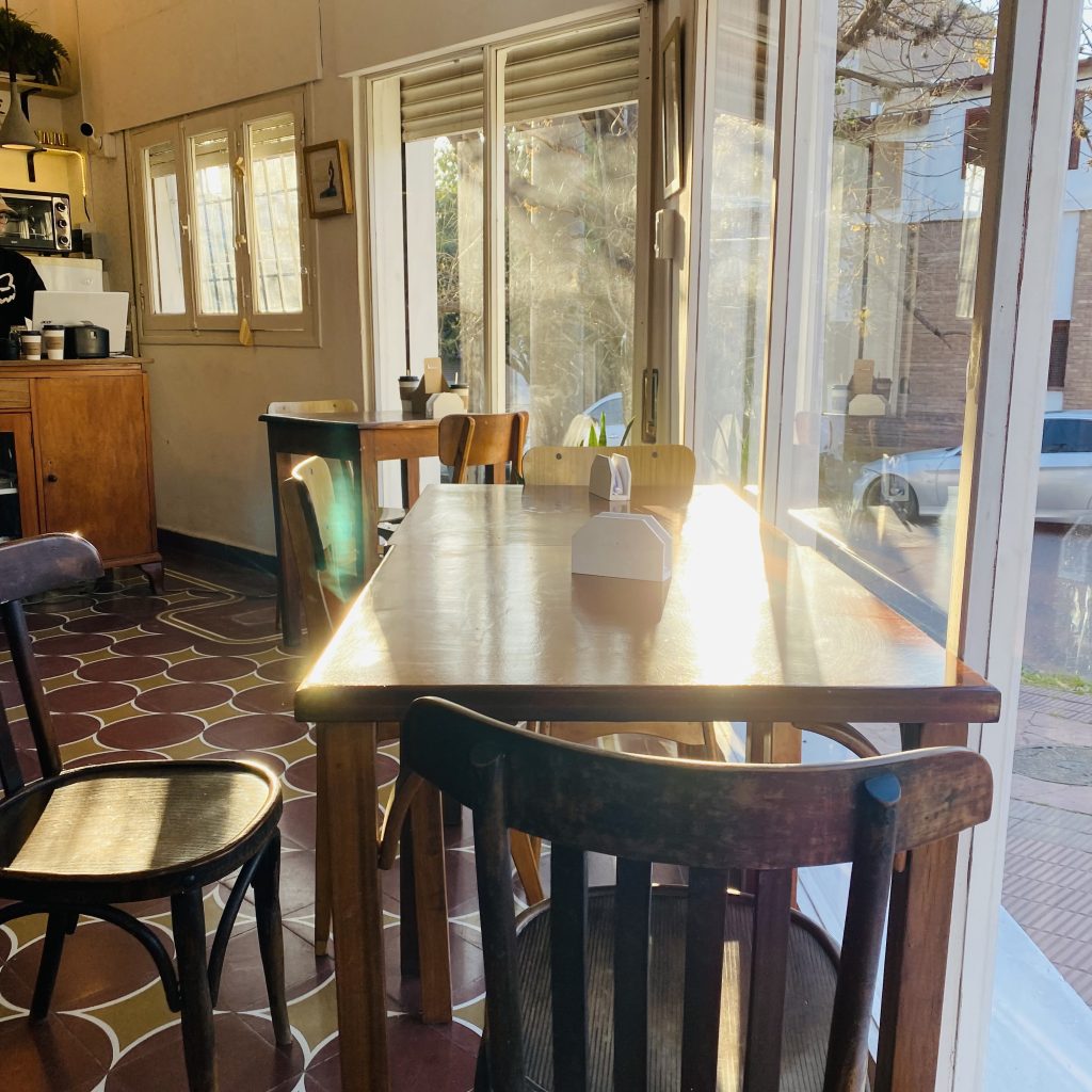 Interesante Propuesta - Cafe Atelier