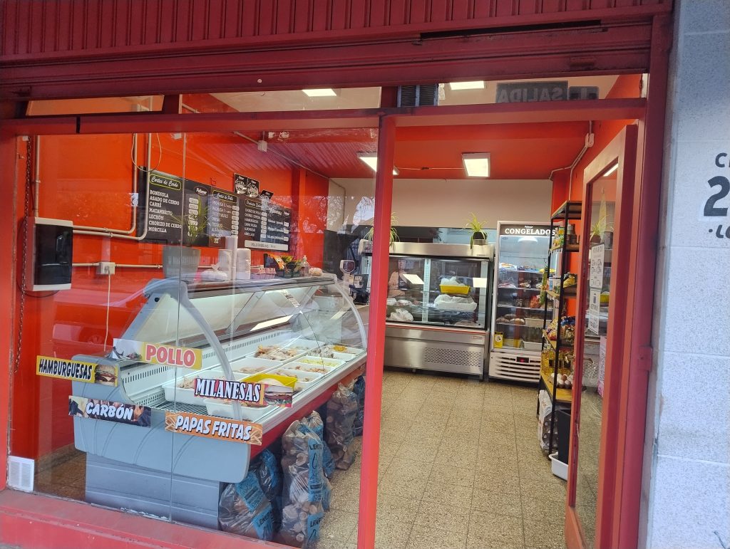 VENDO O PERMUTO FONDO DE COMERCIO RUBRO POLLERÍA O FIAMBRERÍA