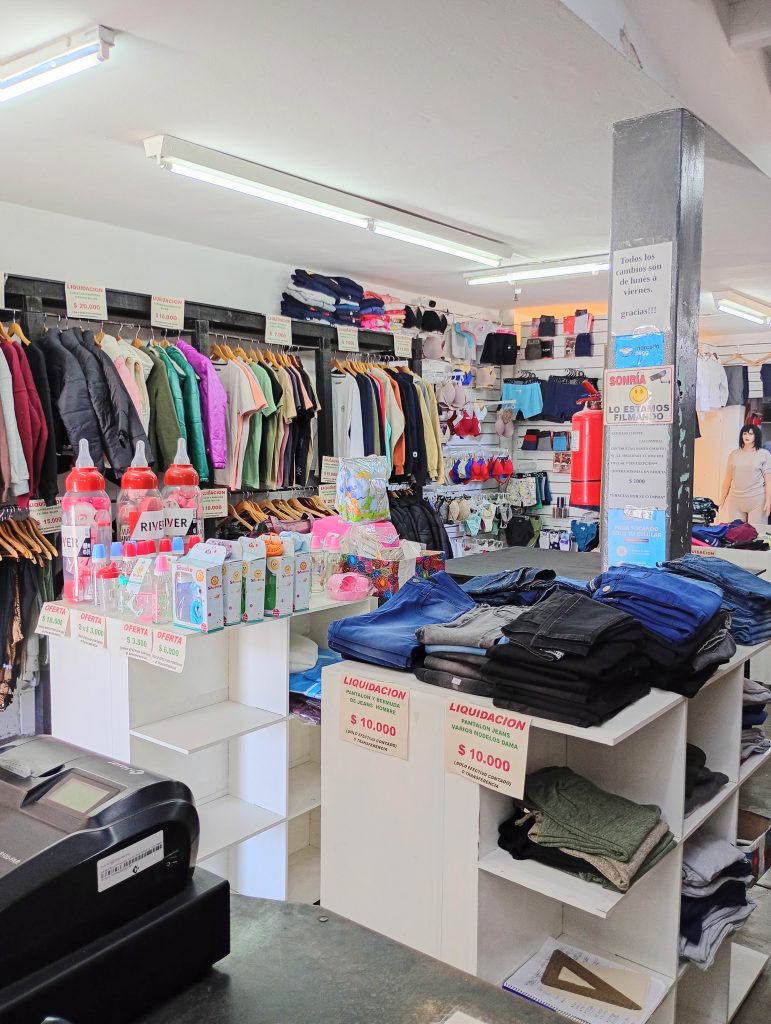 VENDO LLAVE DE COMERCIO DE ROPA TRABAJANDO