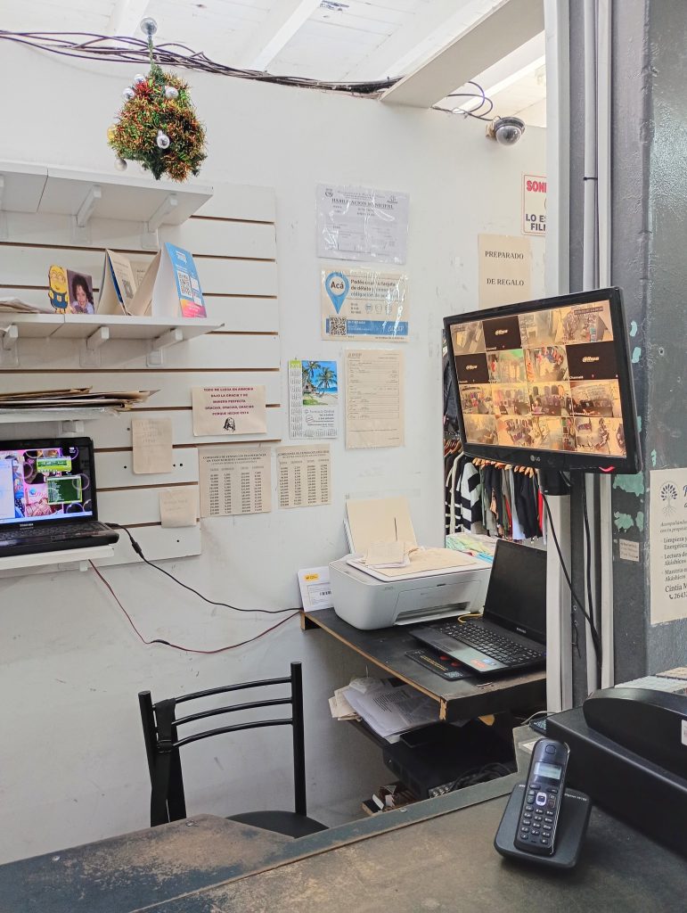 VENDO LLAVE DE COMERCIO DE ROPA TRABAJANDO