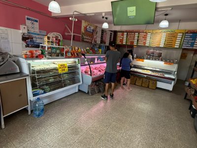 Vendo-permuto por vehículo FONDO DE COMERCIO LISTO PARA SEGUIR TRABAJANDO...